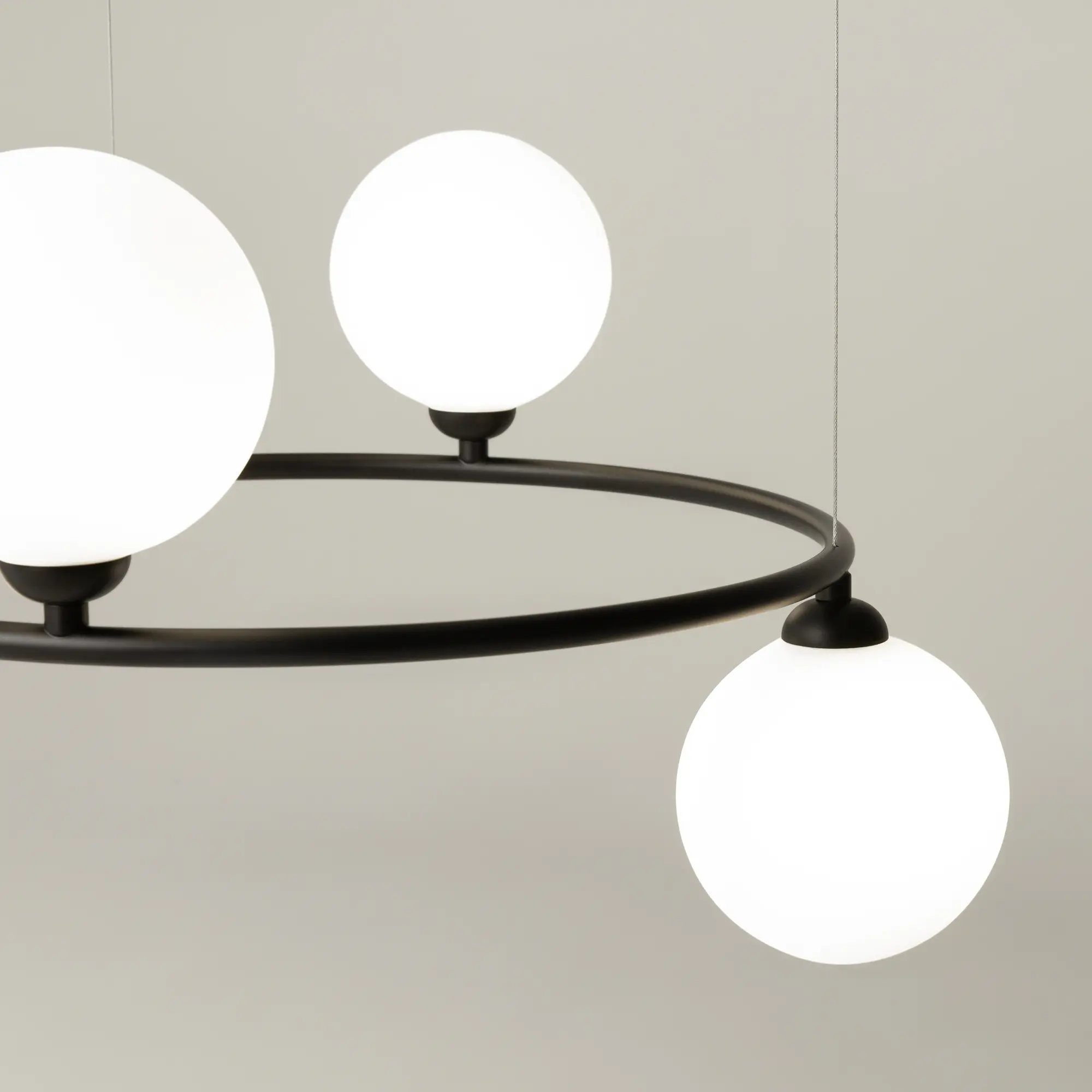 Подвесной светильник Maytoni MOD013PL-04B