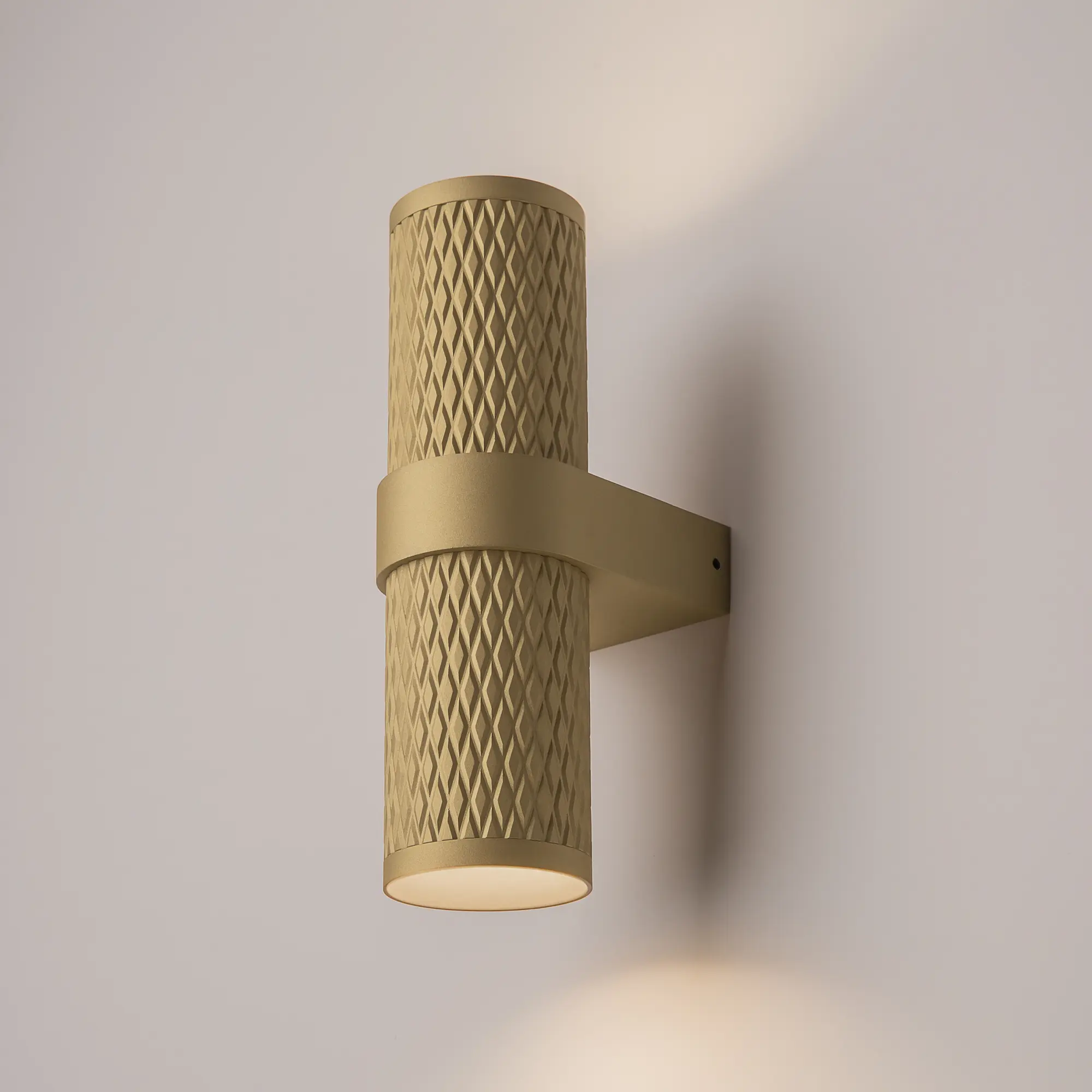 Настенный светильник (бра) Technical C069WL-02MG