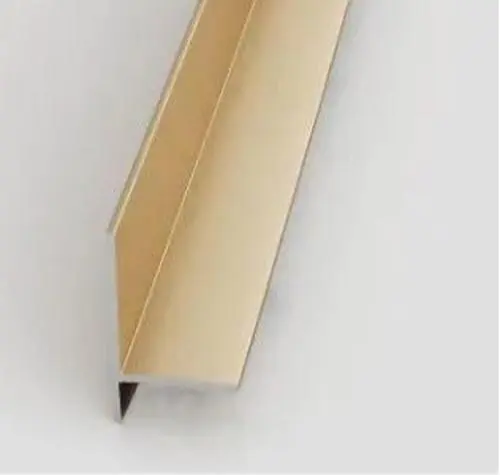 Микроплинтус L образный алюминиевый анодированный золотой купить