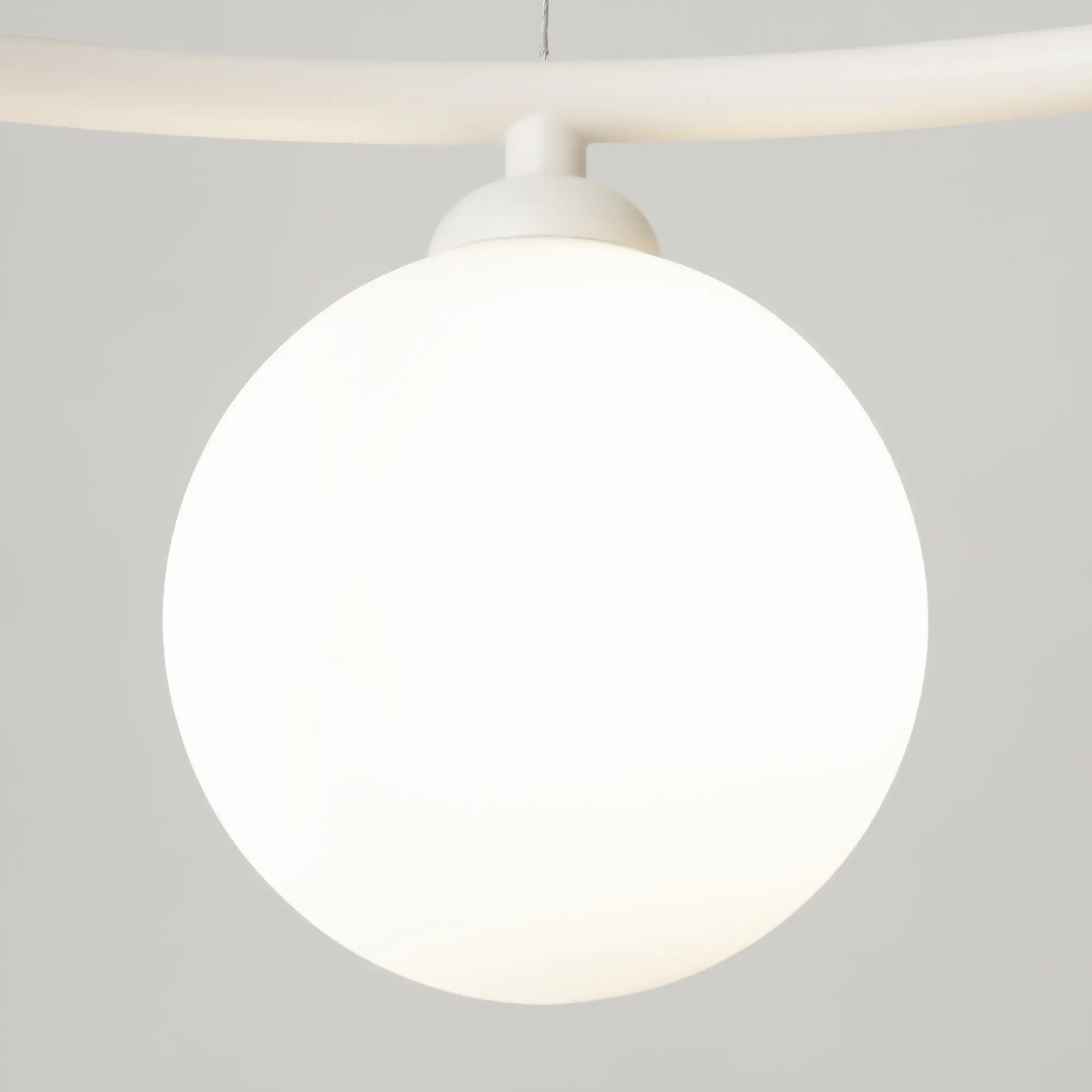 Подвесной светильник Maytoni MOD013PL-06W