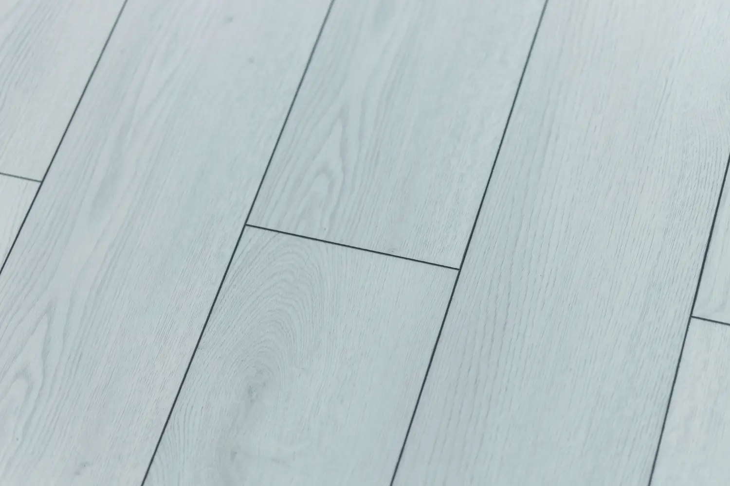 Купить виниловый ламинат недорого