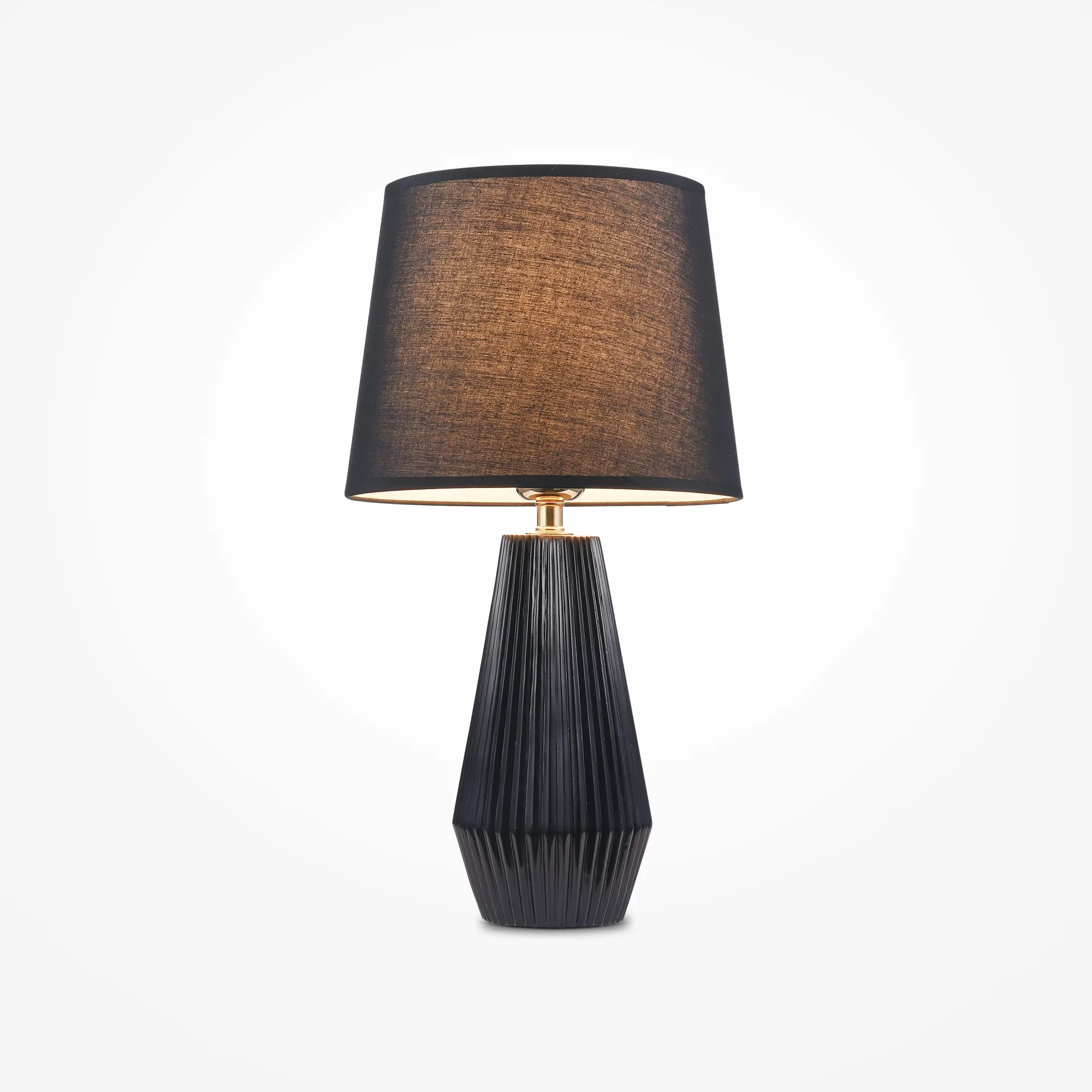 Настольный светильник Maytoni Z181-TL-01-B