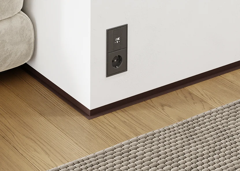 Микроплинтус L образный Шоколадно-коричневый RAL 8017 11-78-34