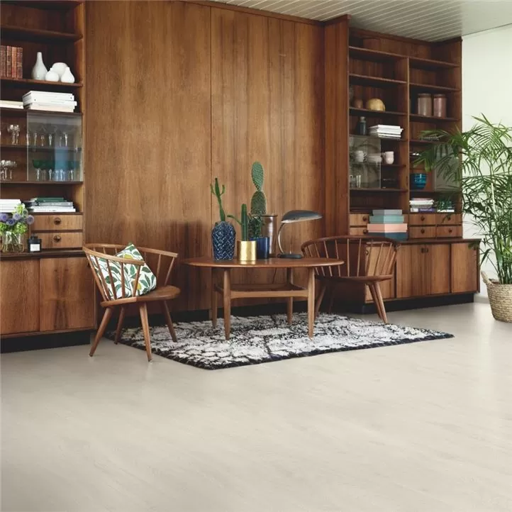 Ламинат Pergo  L1207-04666 Дуб испанский белый в квартире