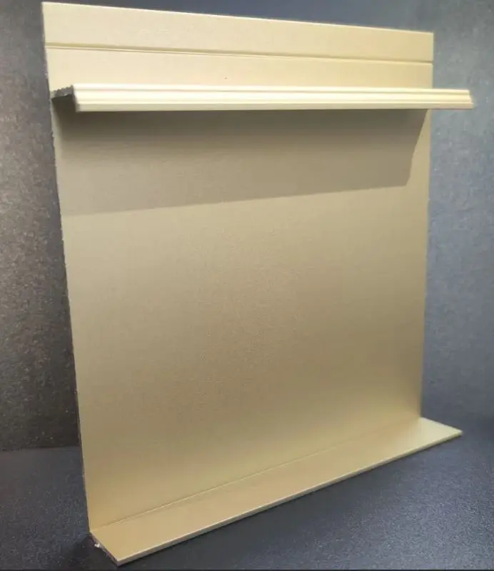 Скрытый плинтус Pro Design UNIVERSAL 235 G анодированный золото купить