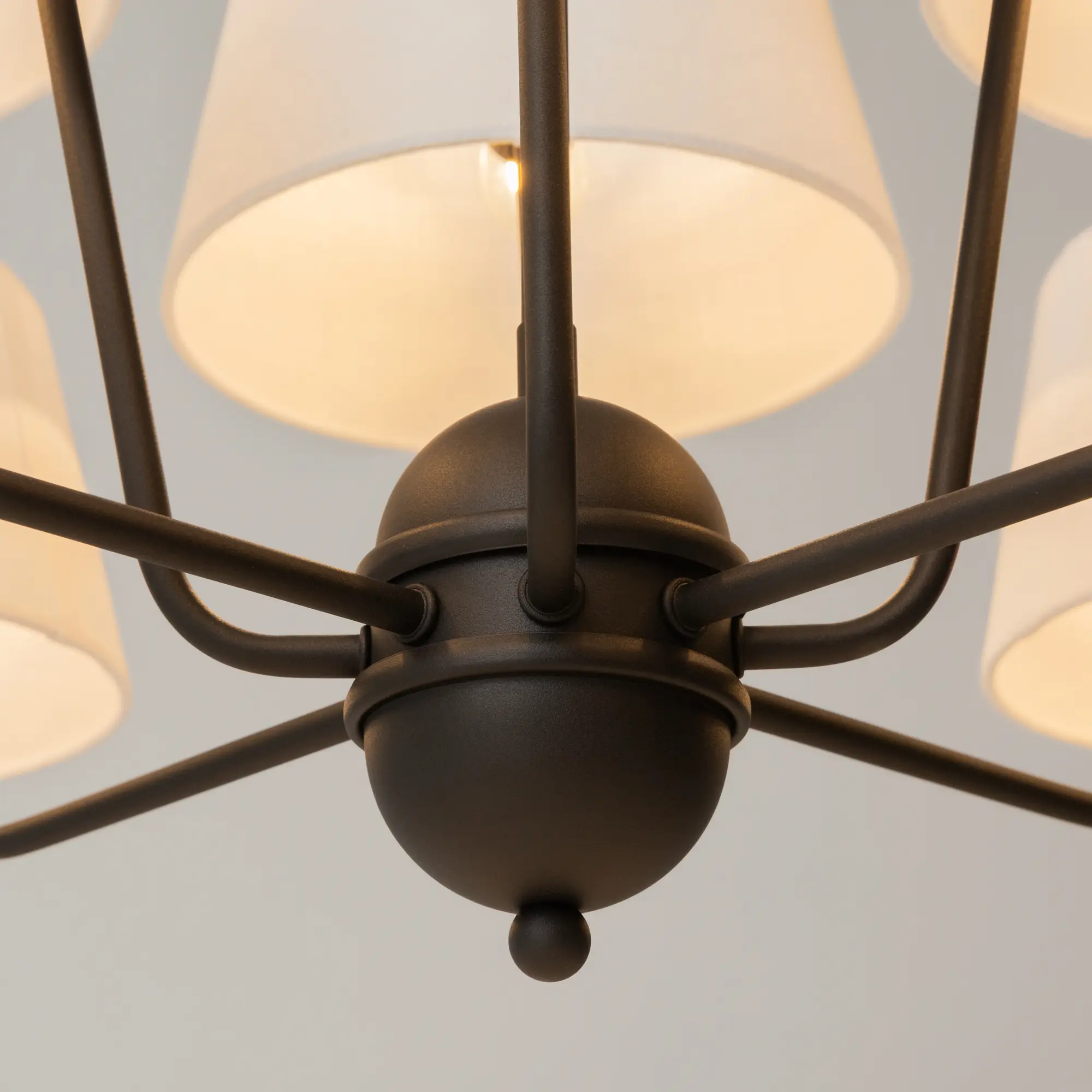 Подвесной светильник Maytoni MOD360PL-08B