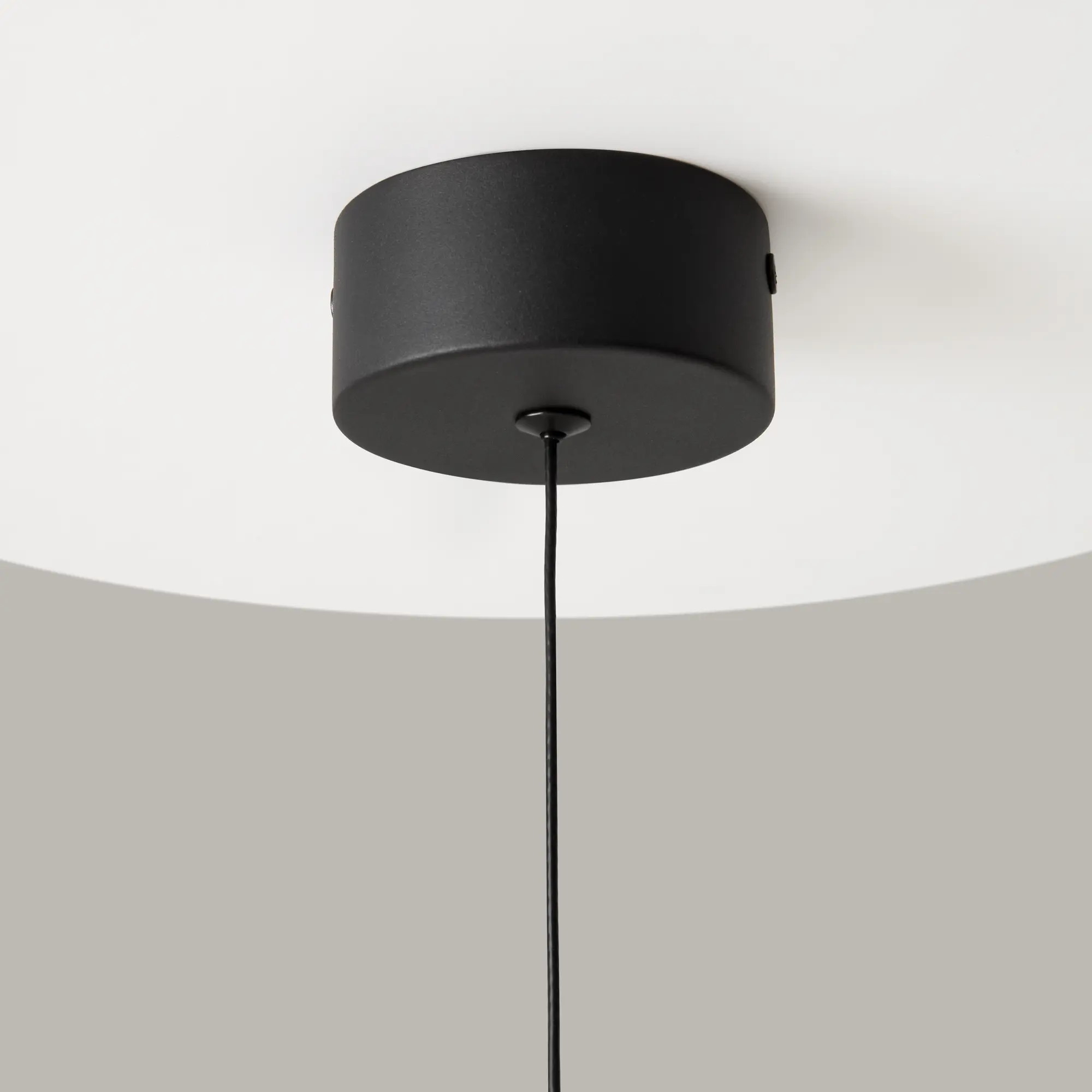 Подвесной светильник Maytoni MOD383PL-L4B3K