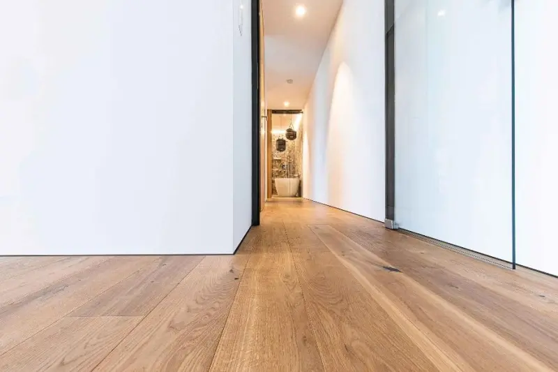 Самые модные плинтусы в 2025 году