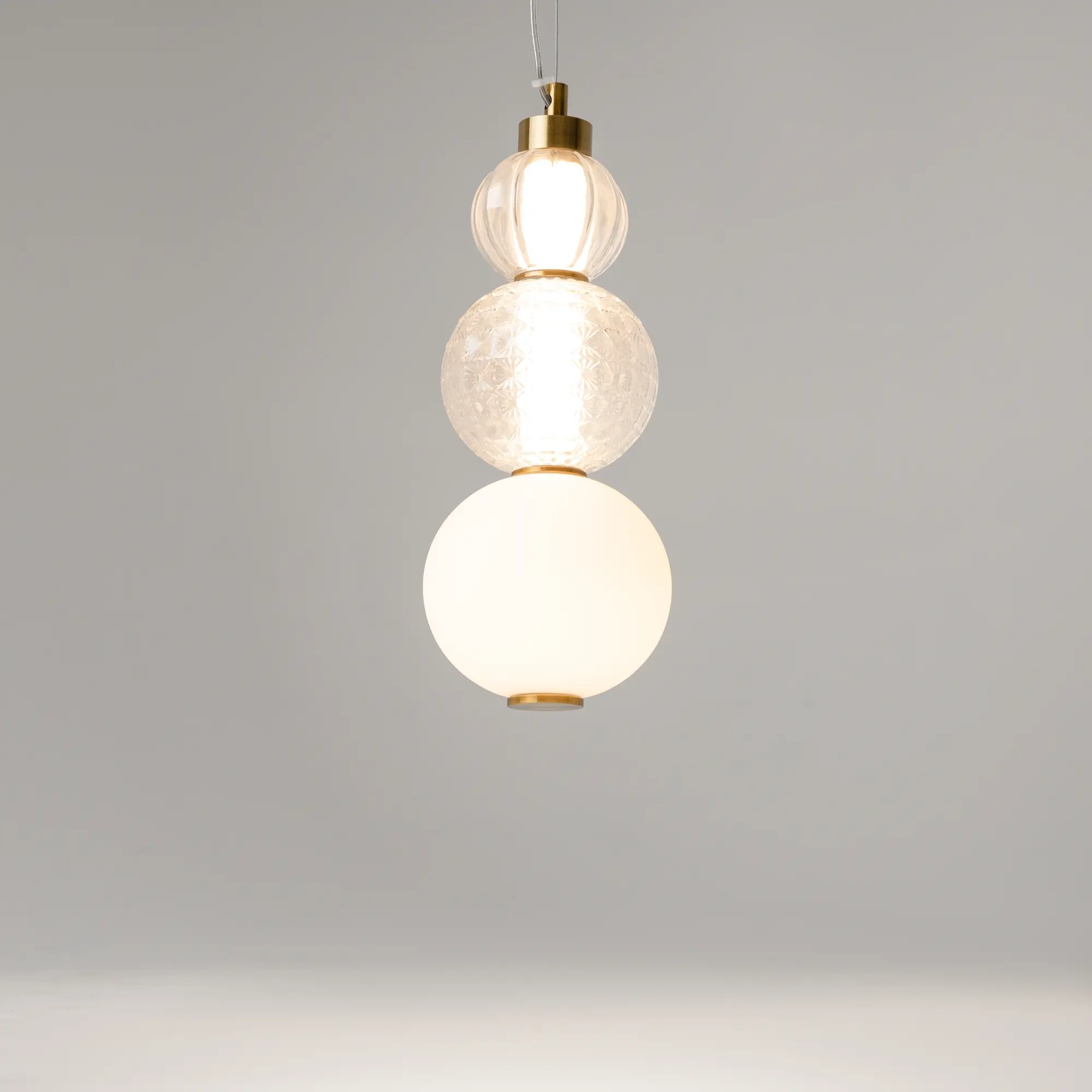 Подвесной светильник Maytoni P069PL-L16G3K