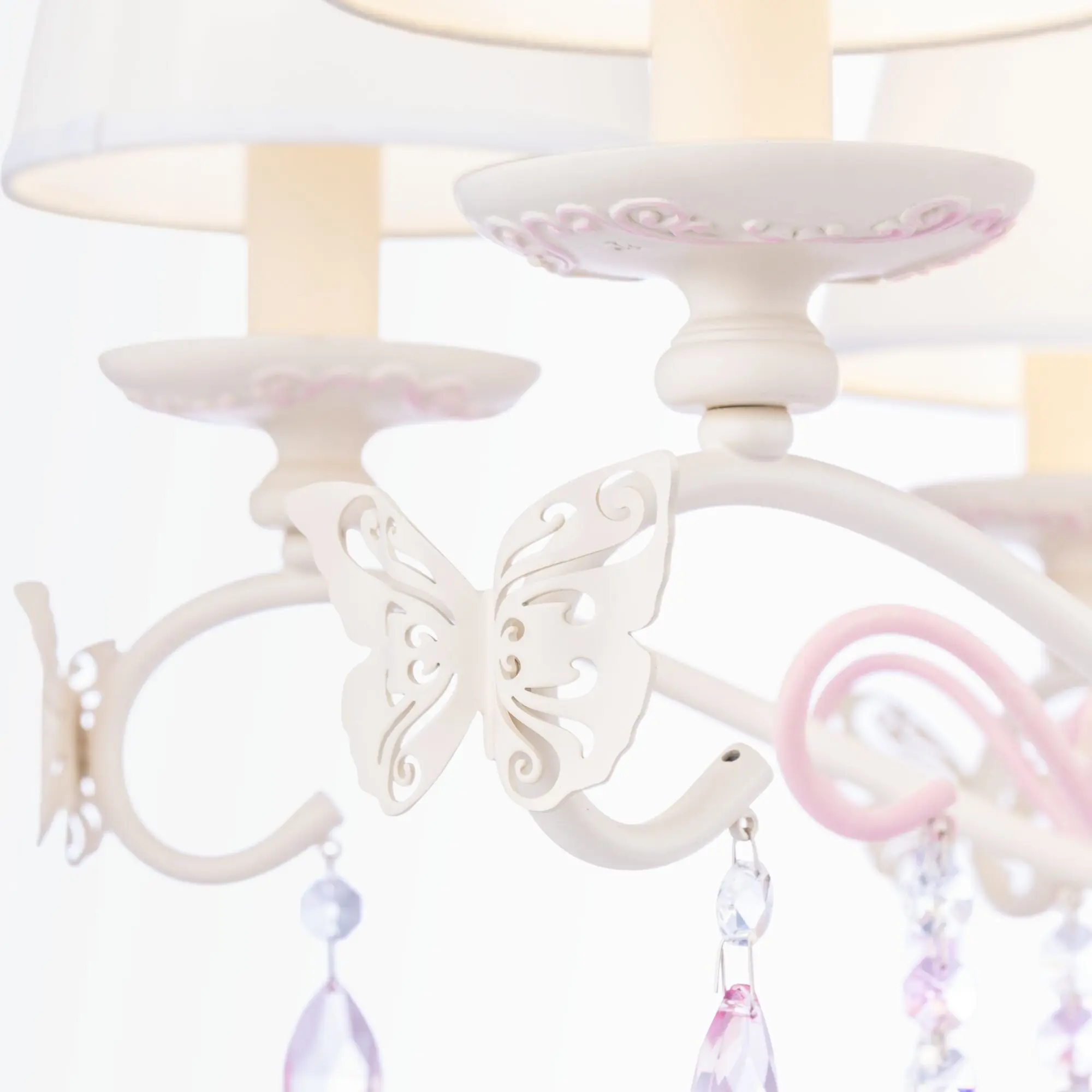 Люстра Maytoni ARM032-07-PK