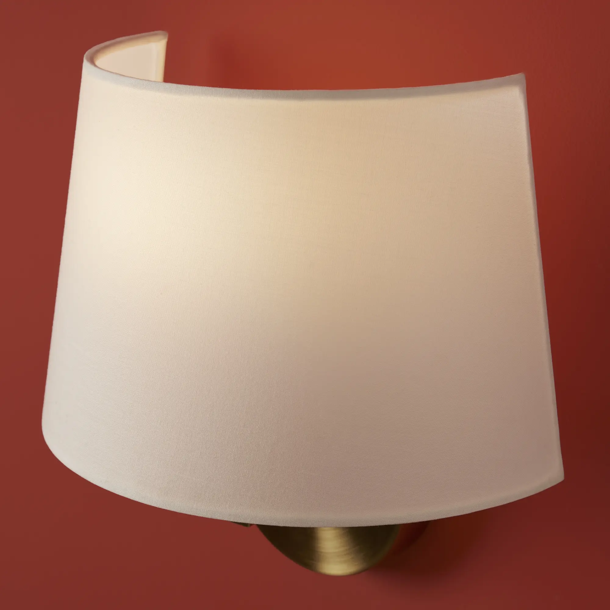 Настенный светильник (бра) Freya FR2042WL-01BS