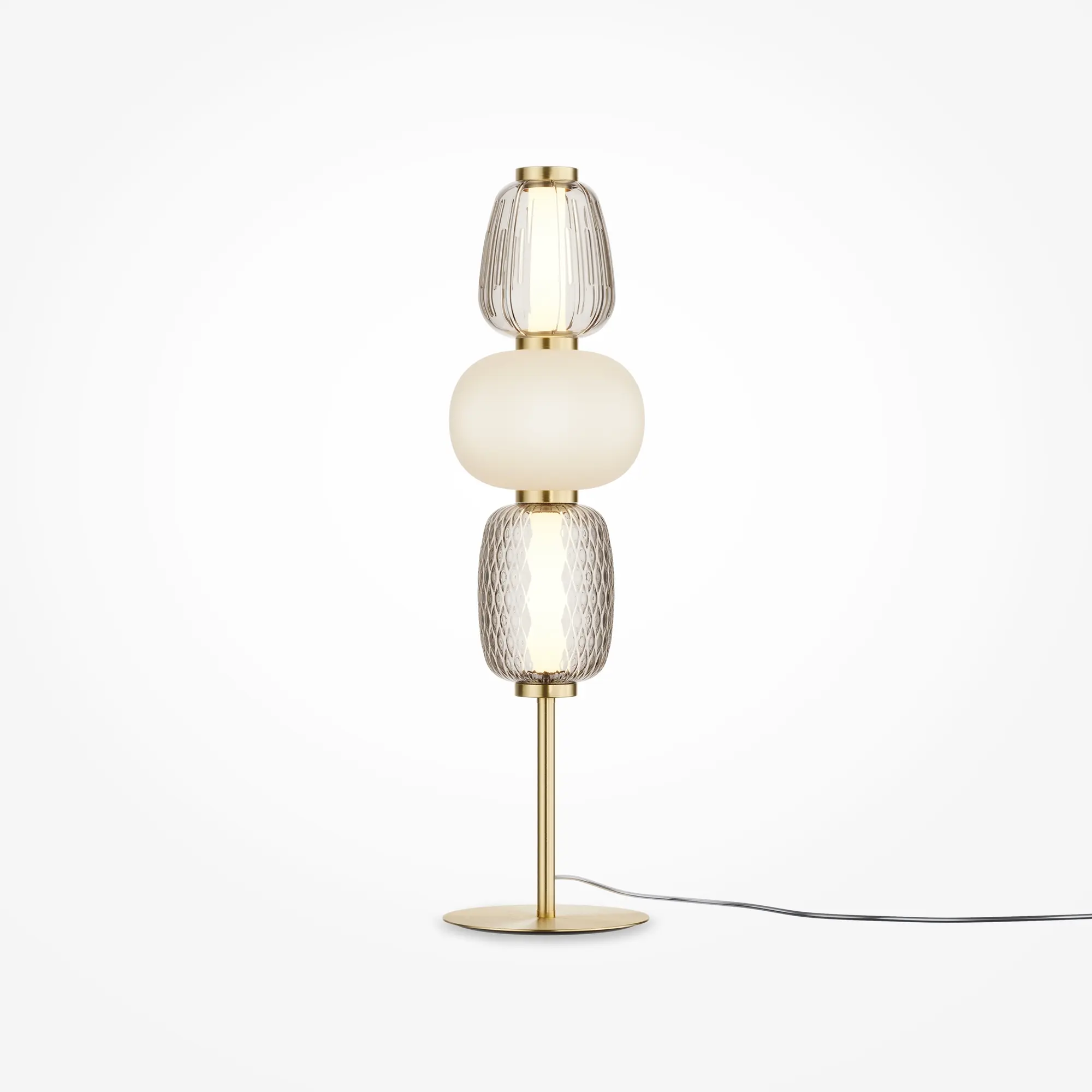 Настольный светильник Maytoni MOD267TL-L28G3K