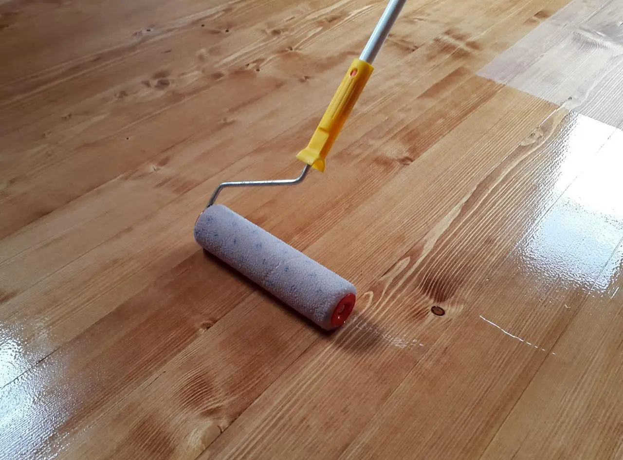 Паркетный лак купить