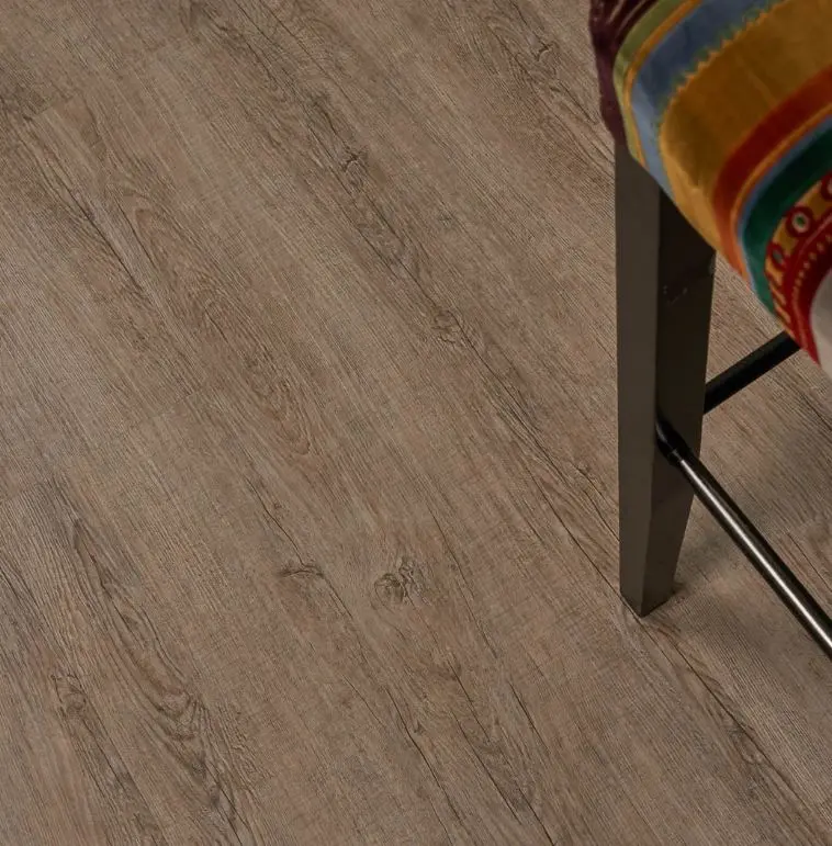 Ceramo Vinilam Wood Дуб Шале 101-28 для ванной комнаты