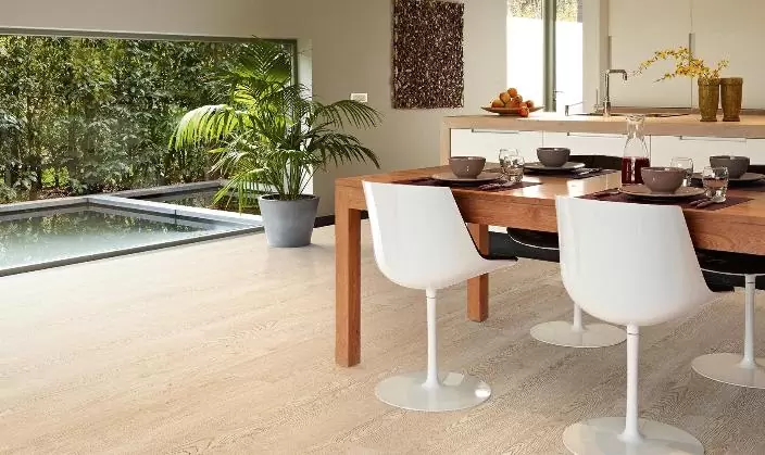 Как правильно своими руками сделать пол из ламината?