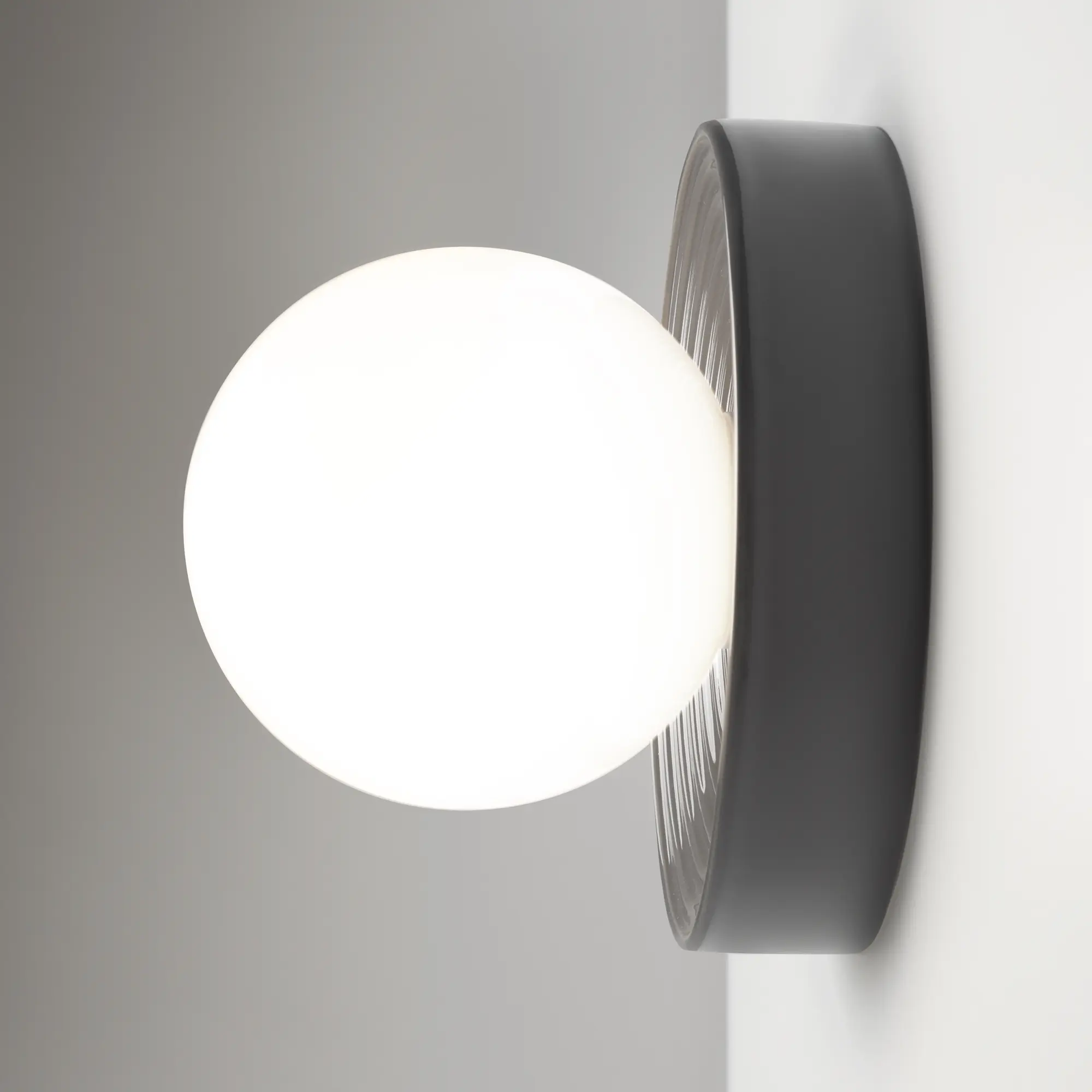 Настенный светильник (бра) Maytoni MOD403WL-01GR