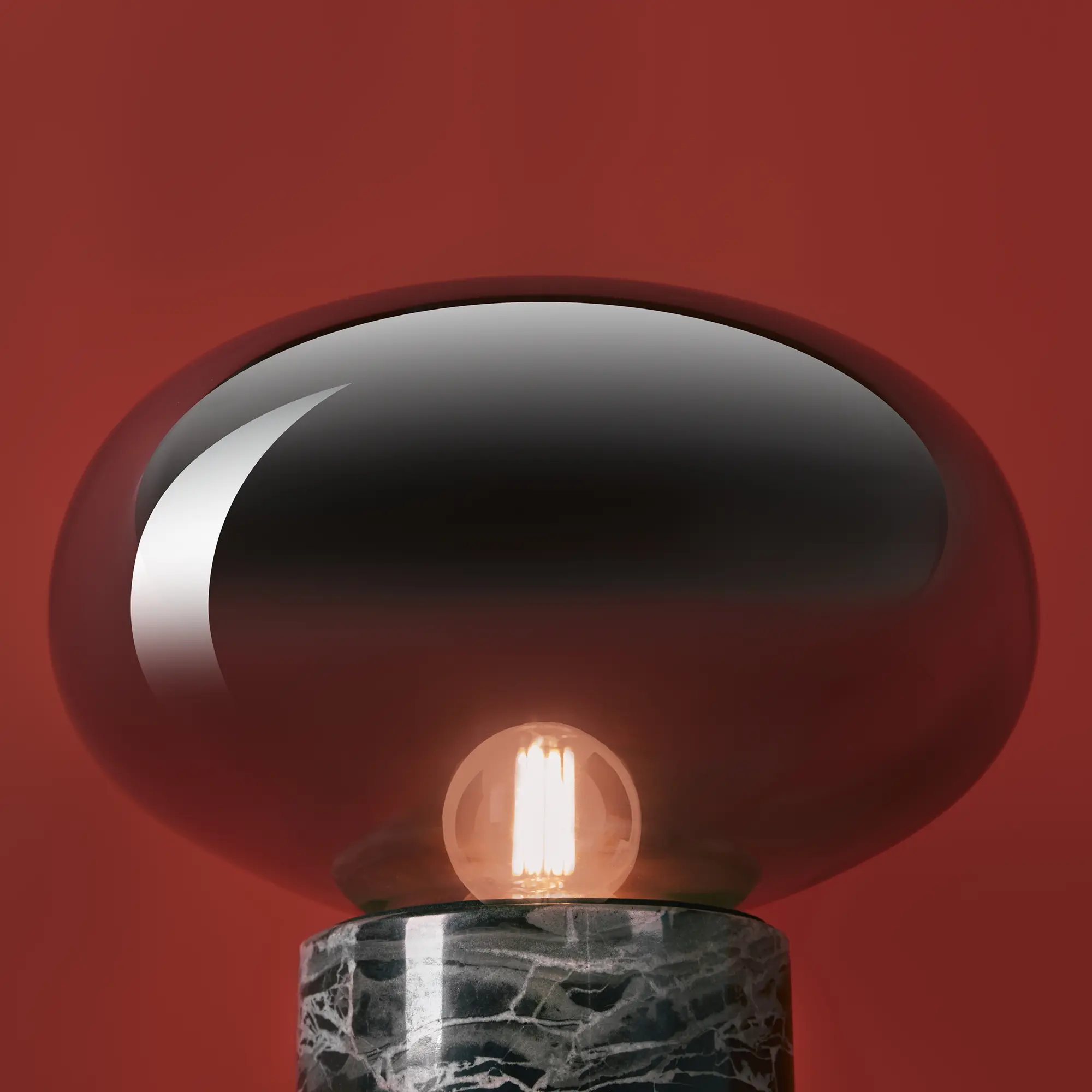 Настольный светильник Freya FR5550TL-01MR