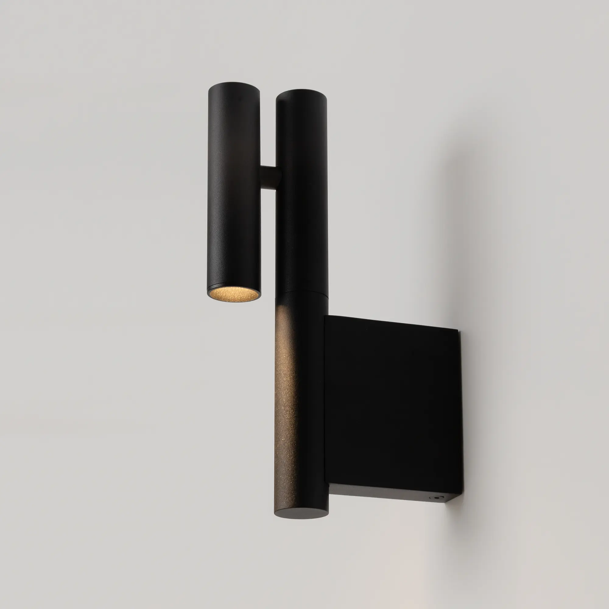 Настенный светильник (бра) Maytoni MOD433WL-L3B3K