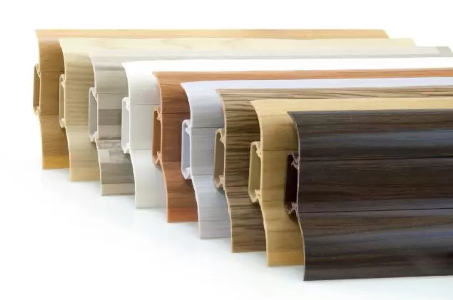 Пластиковые плинтусы для пола - виды