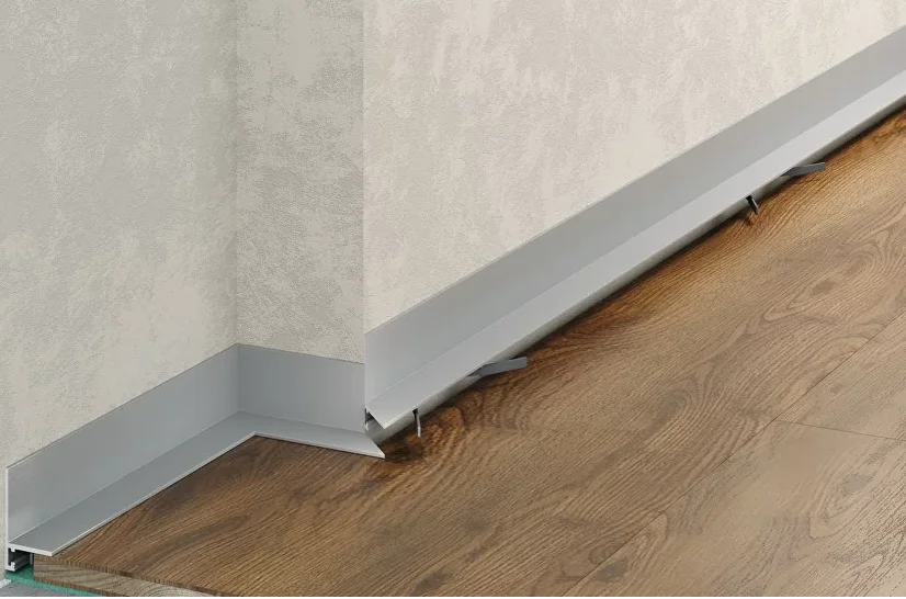 Микроплинтус  micro L Laconistiq Серебро анодированный