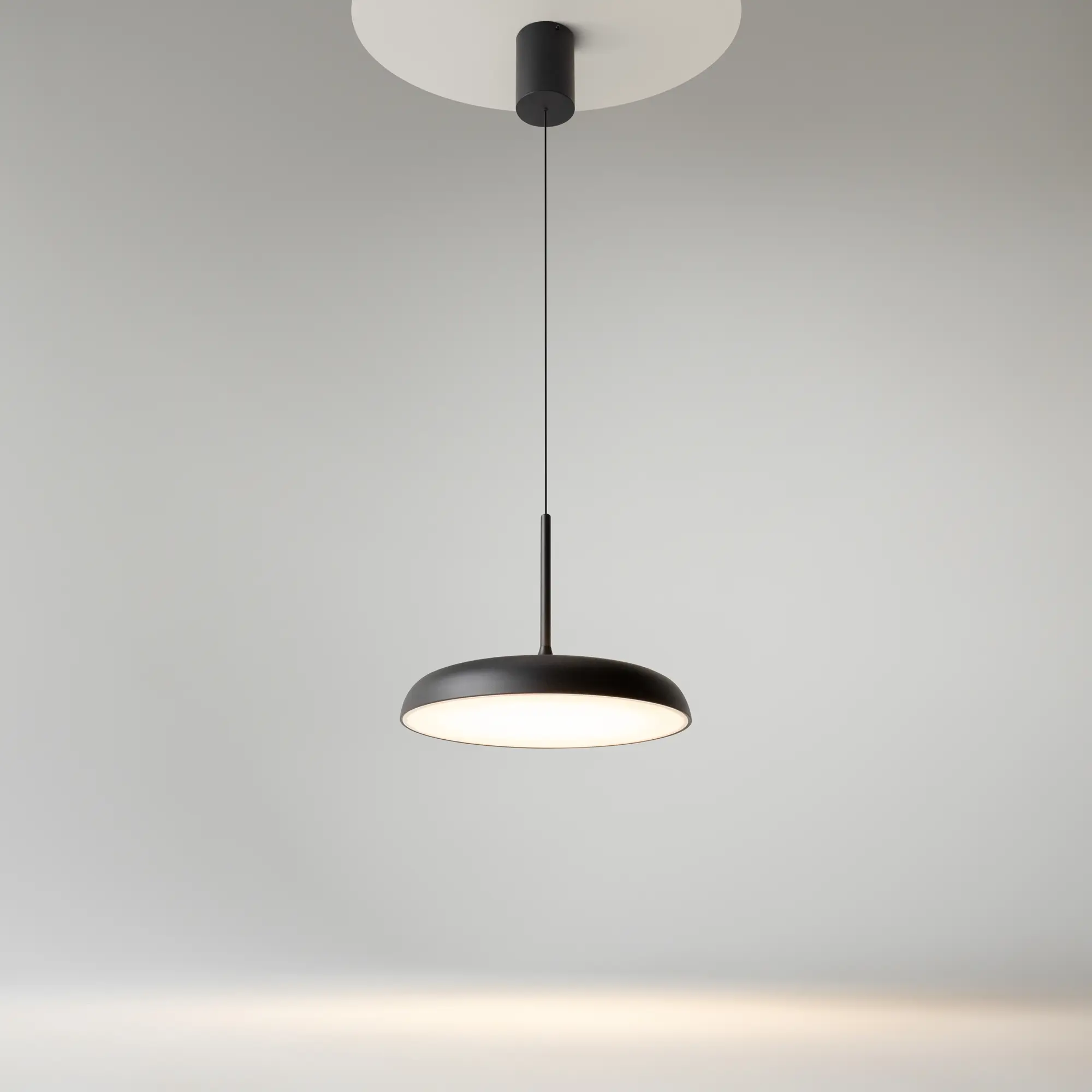 Подвесной светильник Maytoni MOD189PL-L39B3K