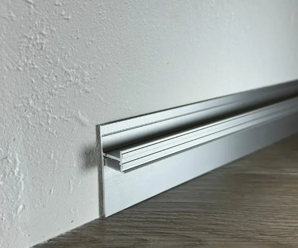 Теневой плинтус под рассеиватель Pro Design 7209 A анодированный купить