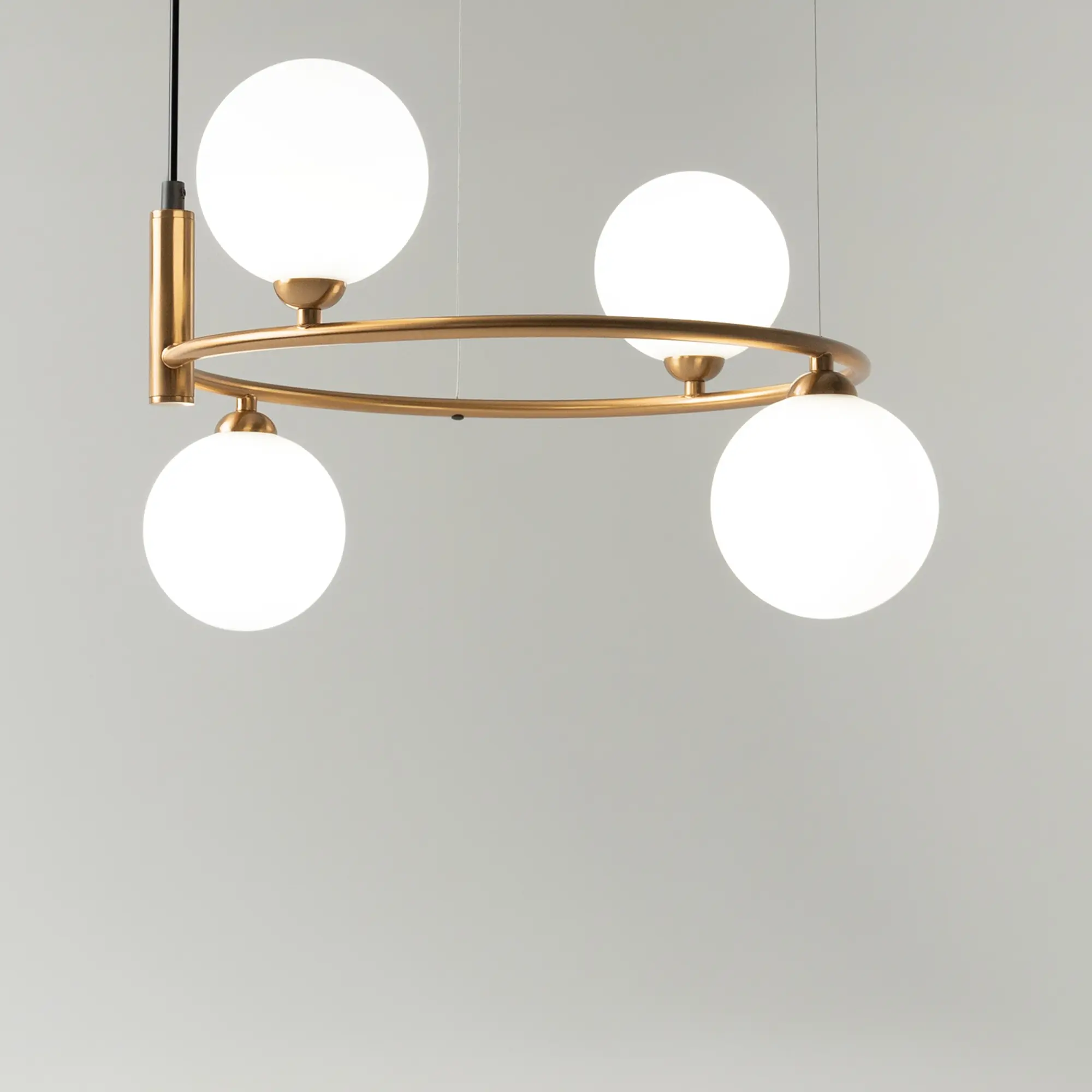 Подвесной светильник Maytoni MOD013PL-04BS1