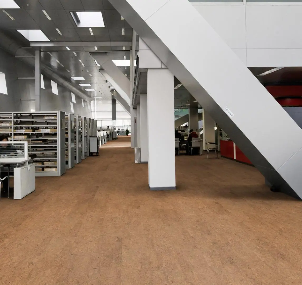 Замковый пробковый пол Wicanders O830003 Originals Symphony в интерьере