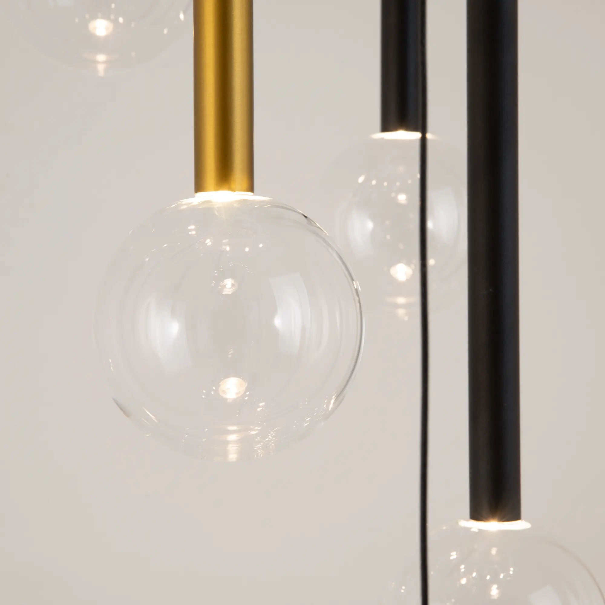 Подвесной светильник Maytoni MOD383PL-L40BBS3K