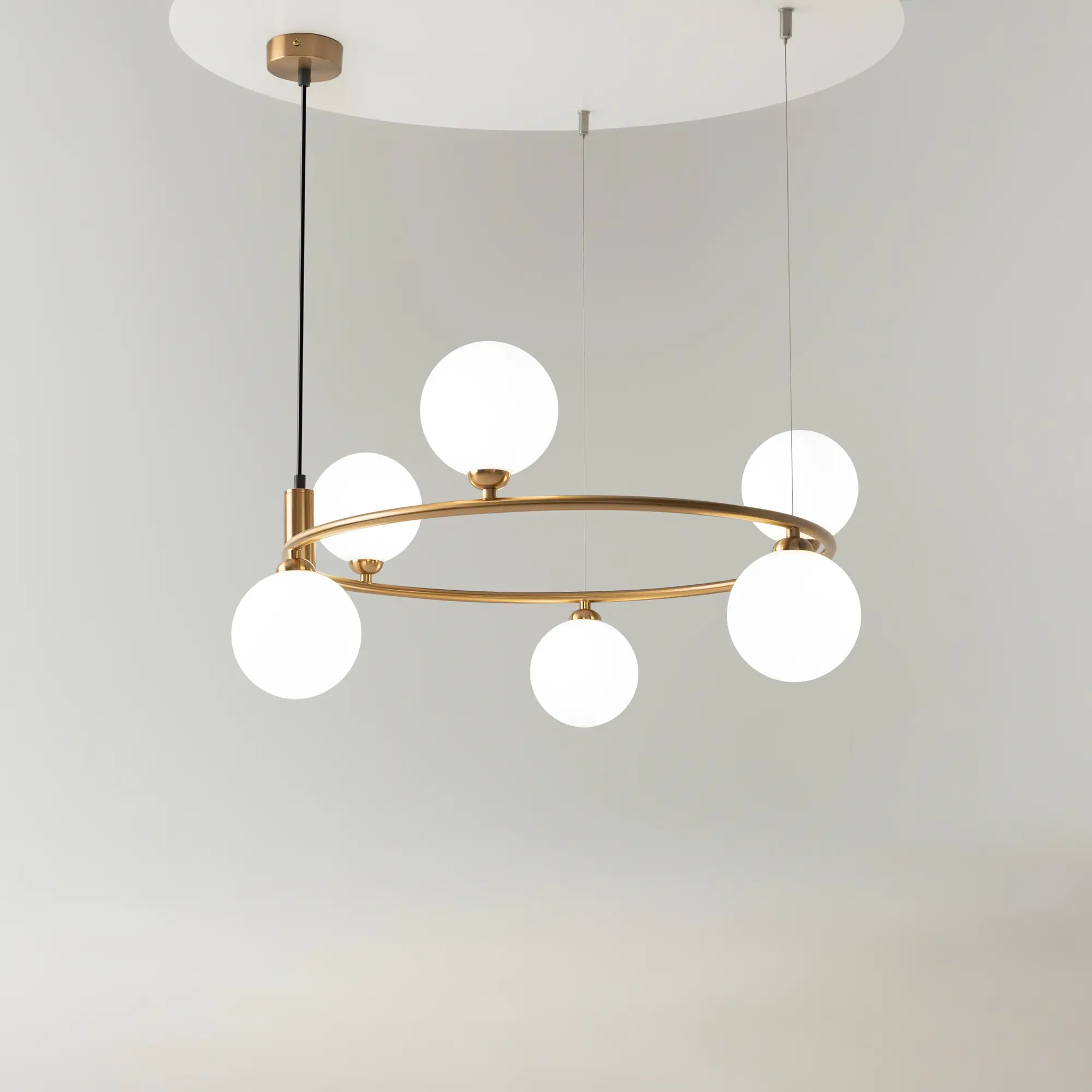 Подвесной светильник Maytoni MOD013PL-06BS1