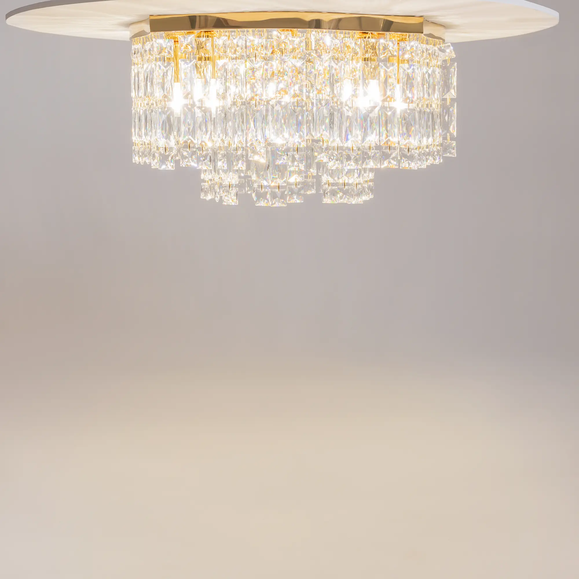 Потолочный светильник Maytoni DIA005CL-06G