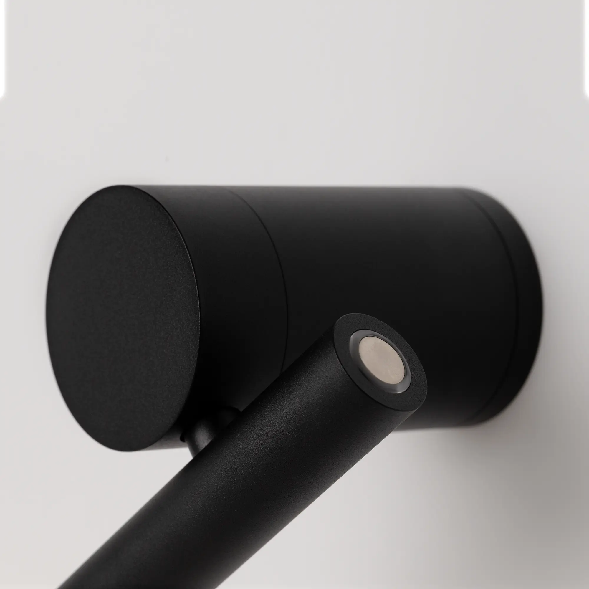 Настенный светильник (бра) Maytoni MOD433WL-L3B3K1