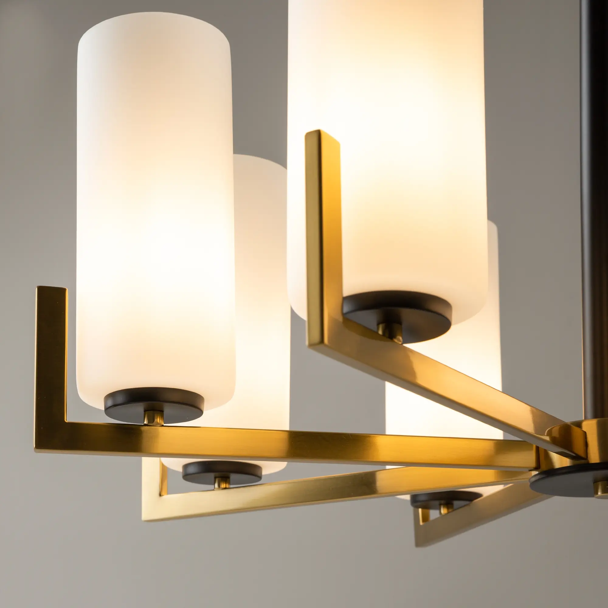 Люстра Maytoni MOD089PL-08BS