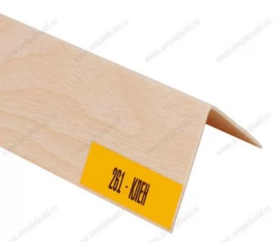 Уголок ПВХ Клен к плинтусу Идеал
