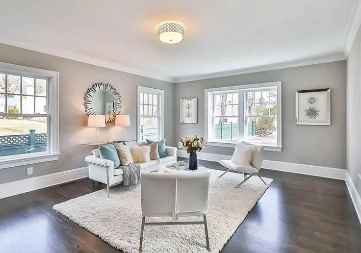 Белые плинтусы в интерьере Белые плинтусы в интерьере