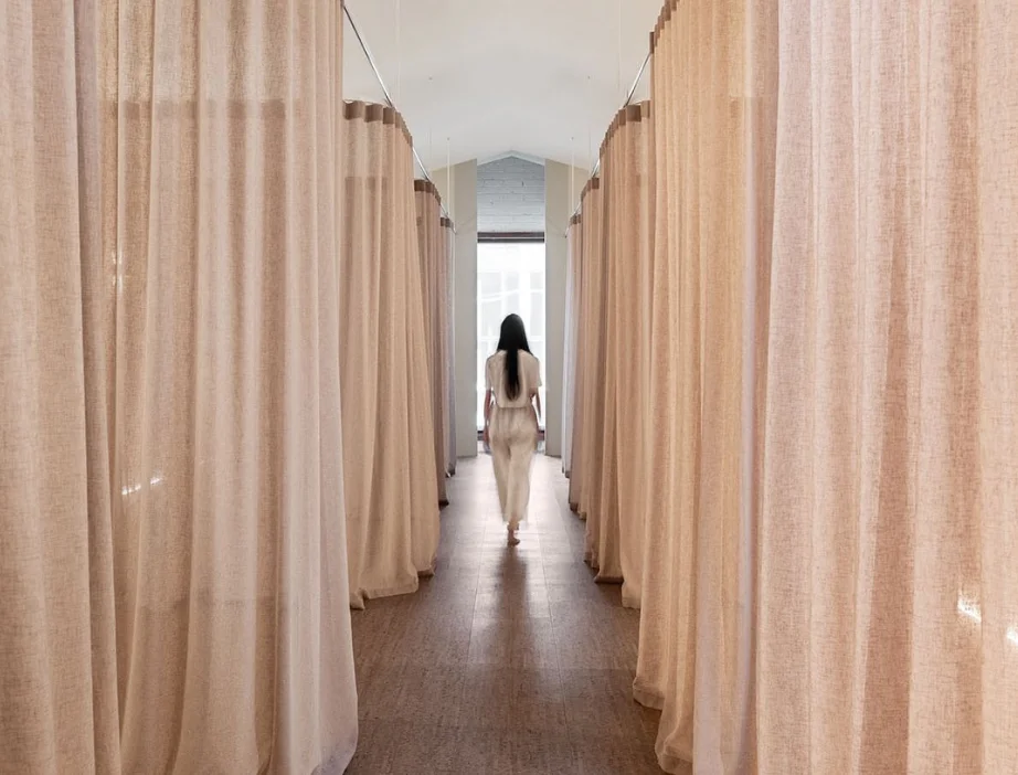 Пробковые полы в студиях йоги