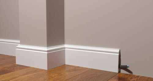 Плинтус Decor Dizayn DD701