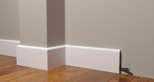 Плинтус Decor Dizayn DD707