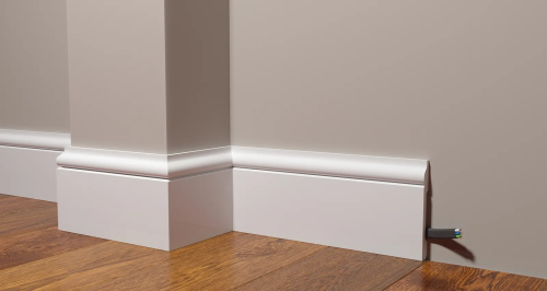 Плинтус Decor Dizayn DD004